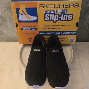 Skechers Black Hands-Free Slip-Ins Air Cooled Memory Foam 8.5 Open Box